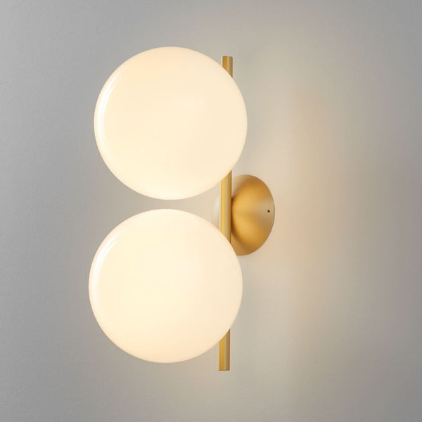 Applique murale IC C/W1 Double en verre, laiton et blanc, 2 lumières, Ø 20 cm