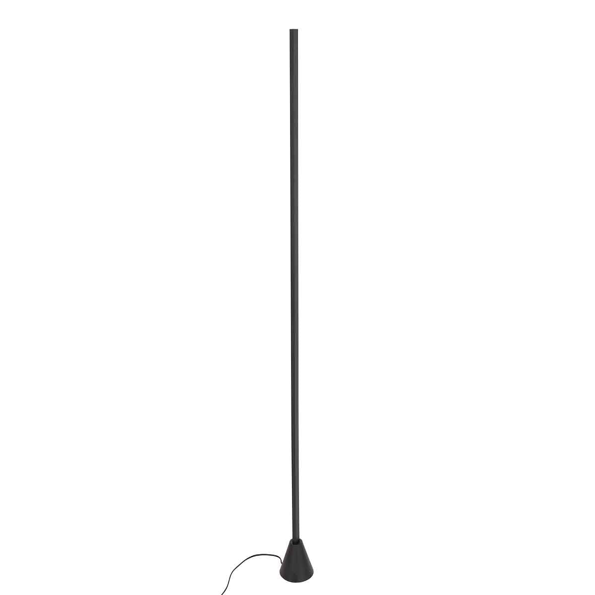 Lampadaire noir de profil, tige fine verticale et base conique, cordon visible.
