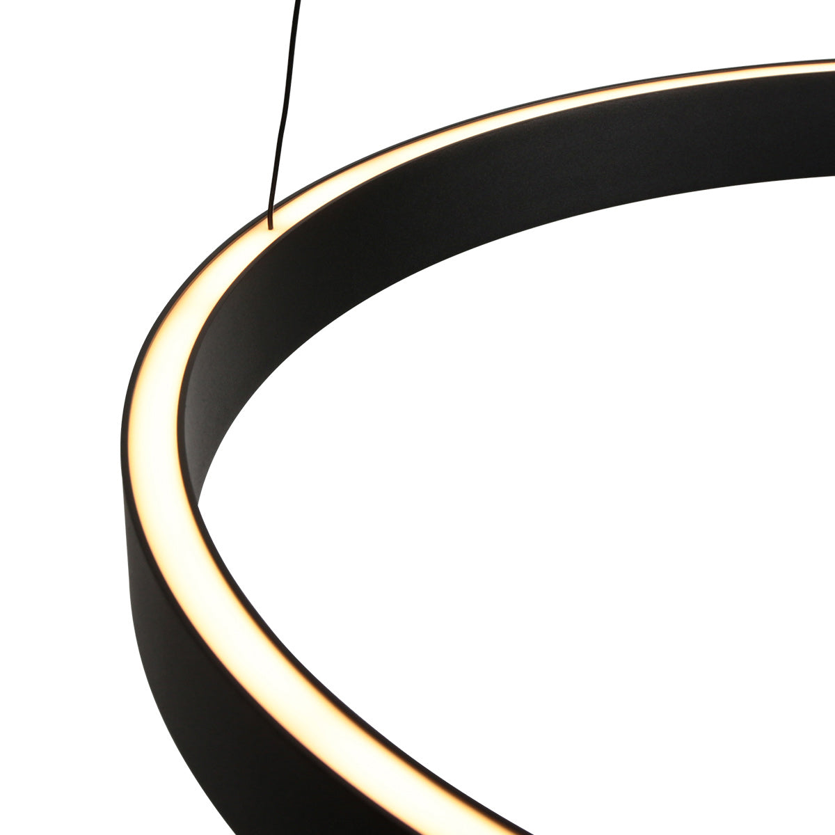 Détail du bandeau lumineux et du câble de fixation de l'anneau