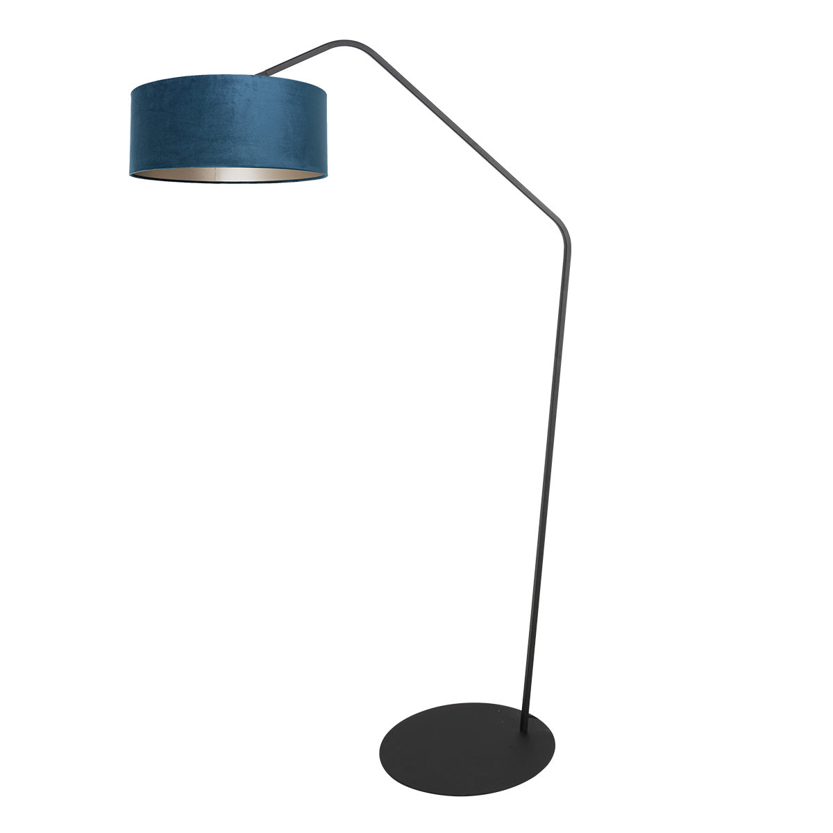 Vue de trois quarts du lampadaire, pied rond plat et grand abat-jour velours