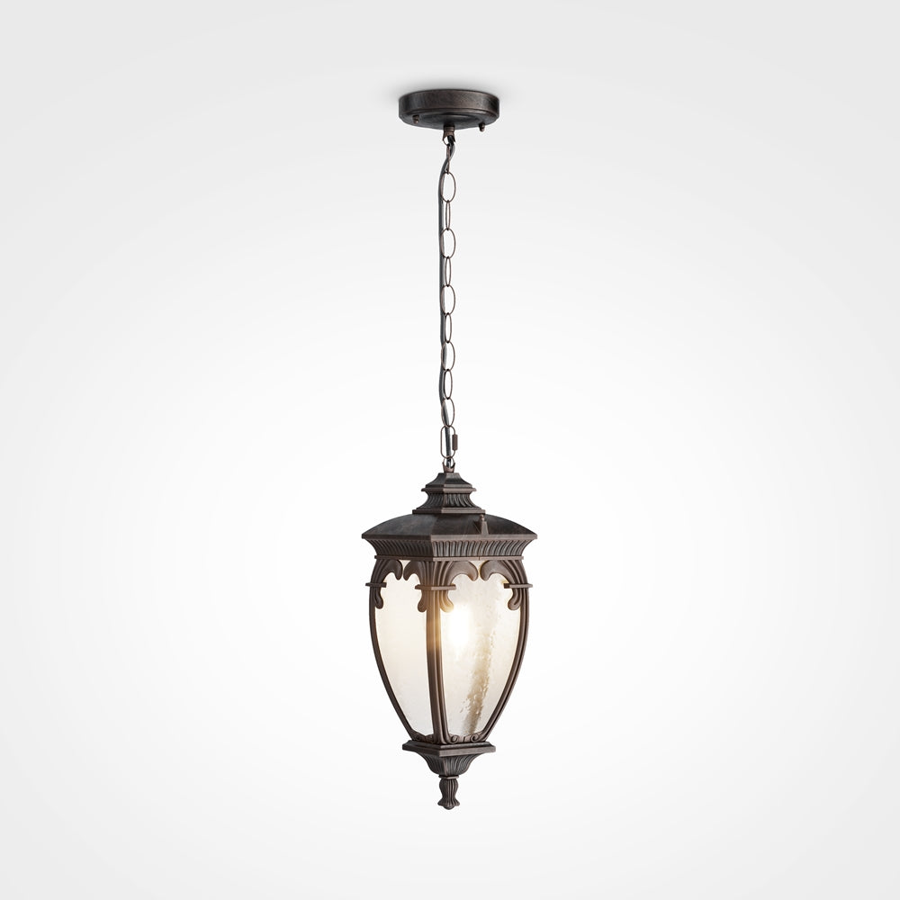 Suspension noire allumée montrant la chaîne et le corps en verre.