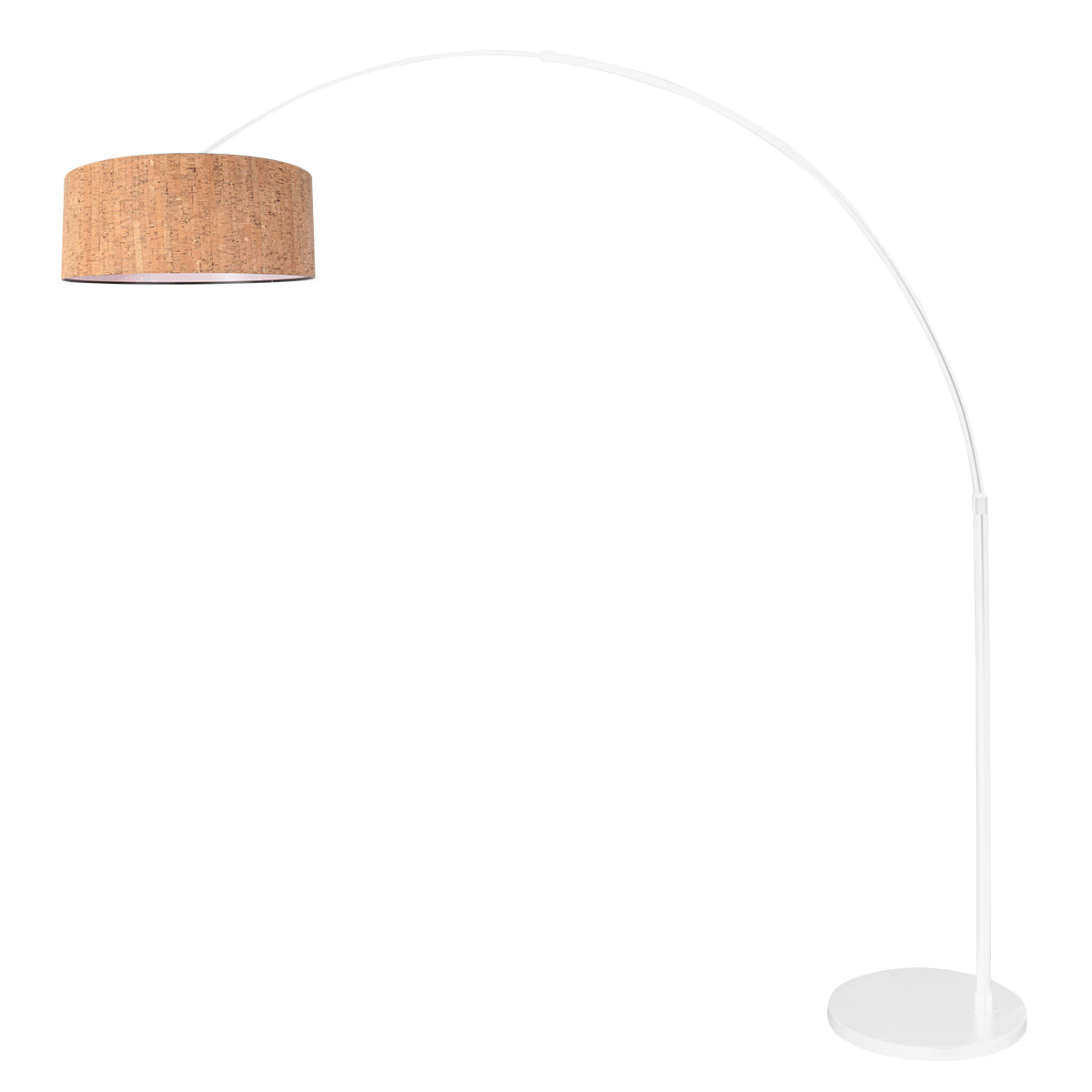 Même lampadaire arqué, abat-jour en liège à gauche, socle rond blanc à droite.