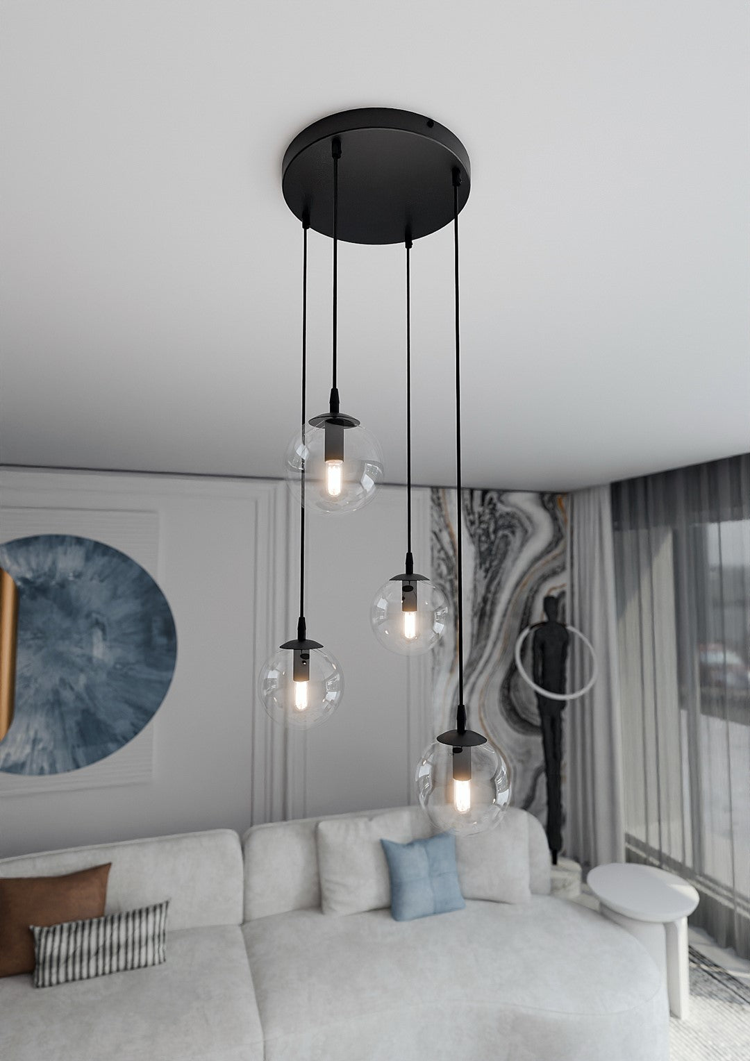 Vue rapprochée de la suspension allumée dans un séjour contemporain, globes transparents suspendus.