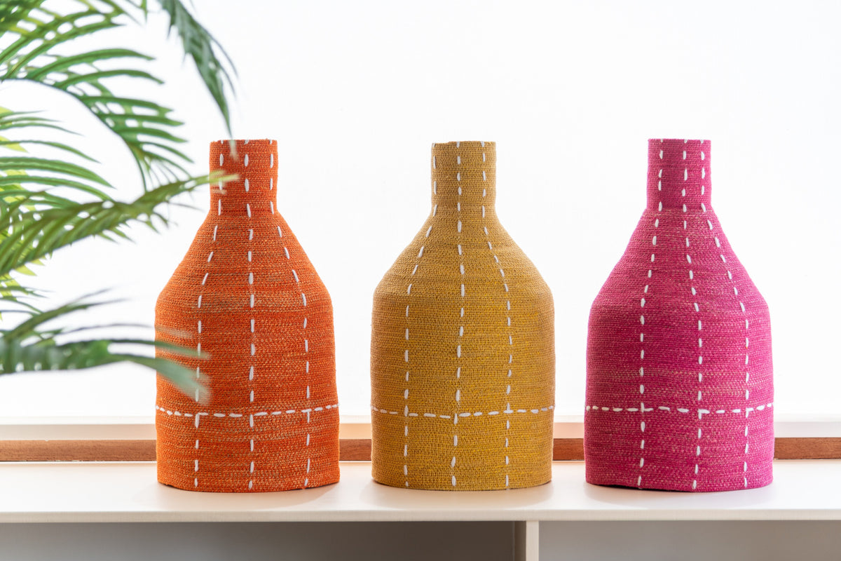 Vase Flasche Streifen Seegras sortiert