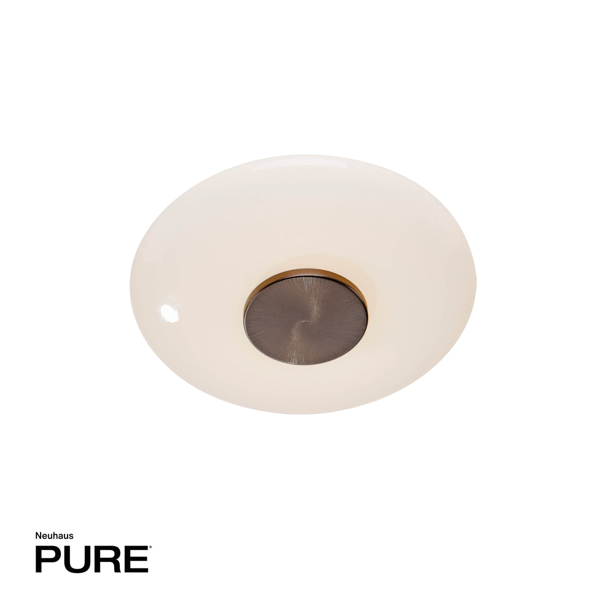 Vue de face sur fond blanc, verre opalin et disque central en bronze brossé.