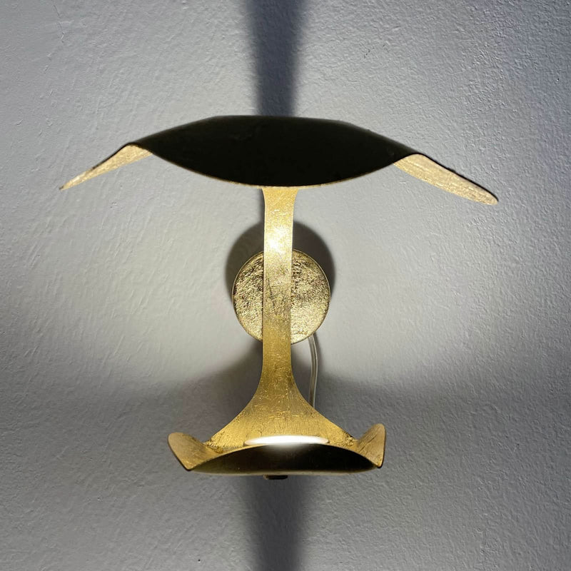 Applique murale LED Le Gigine en acier, feuille d'or, hauteur 16 cm
