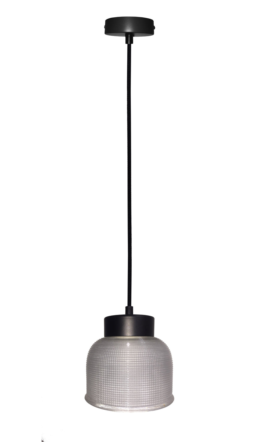 Suspension noire avec abat-jour en verre strié, vue de face sur fond blanc.