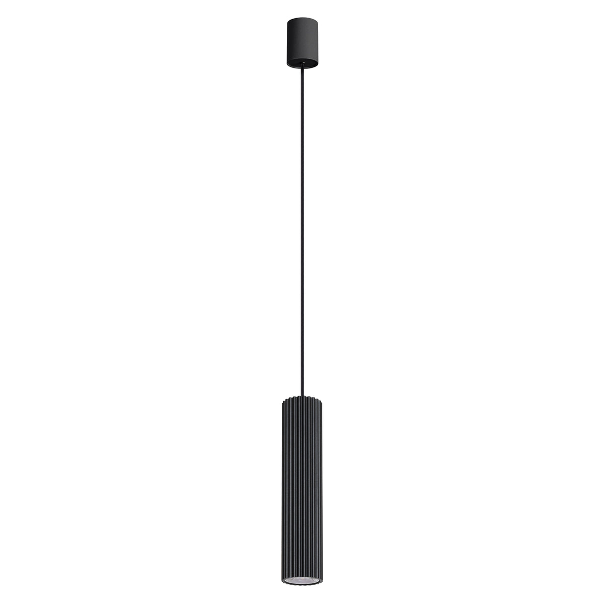 Variante noire du luminaire, câble et rosace noirs, abat-jour cylindrique cannelé en métal.