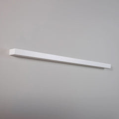 Applique murale LED Mera en acier, blanc, hauteur 4,5 cm, 3000 K, 28 W