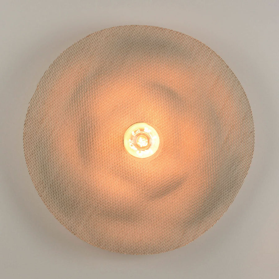 Applique murale Rivage M en lin, crème et laiton brossé, Ø 58 cm