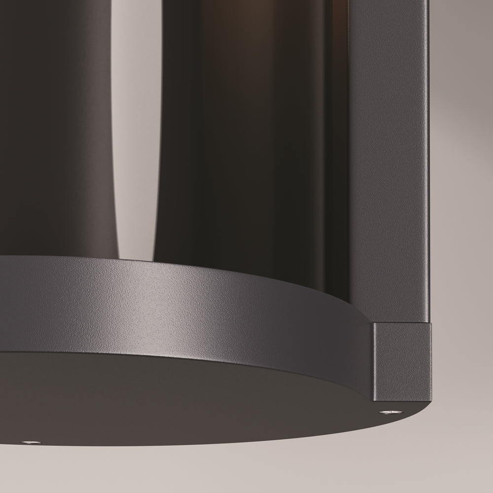 Détail de la finition anthracite mate et des vis de la collerette inférieure