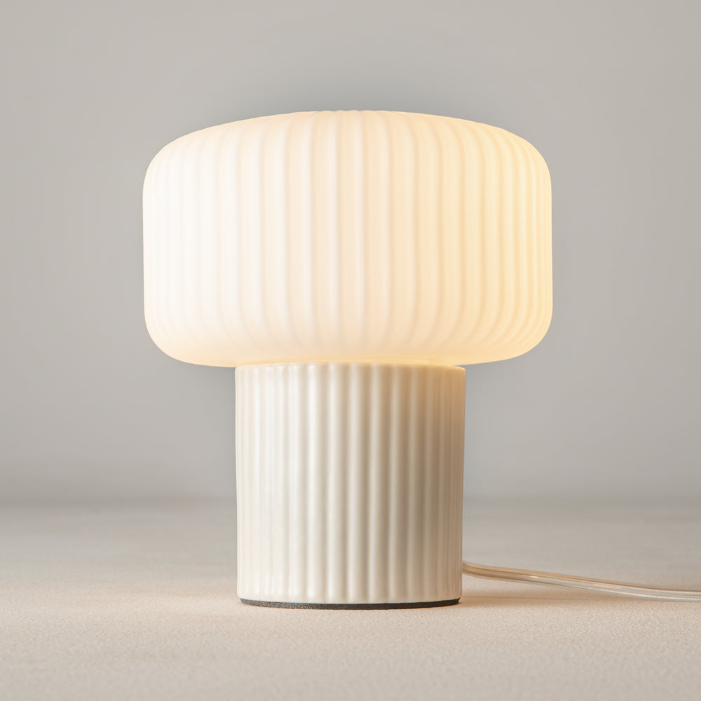 Omaggio Nachttischlampe beige