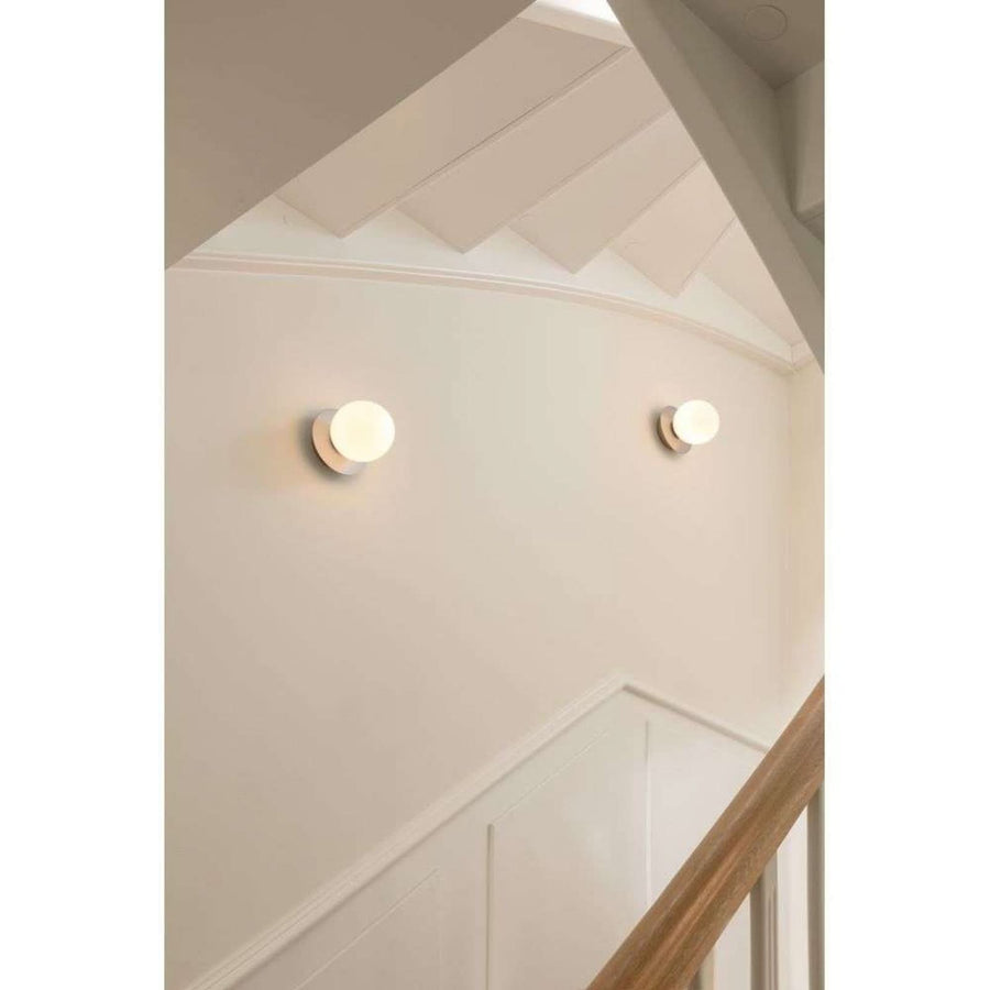 Applique murale Liila 1 IP44 en verre, argenté et blanc, Ø 14 cm, IP44