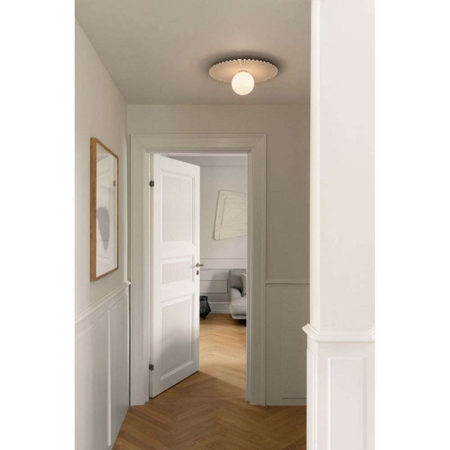 Applique murale Liila Muuse en verre, blanc, Ø 42 cm, IP44