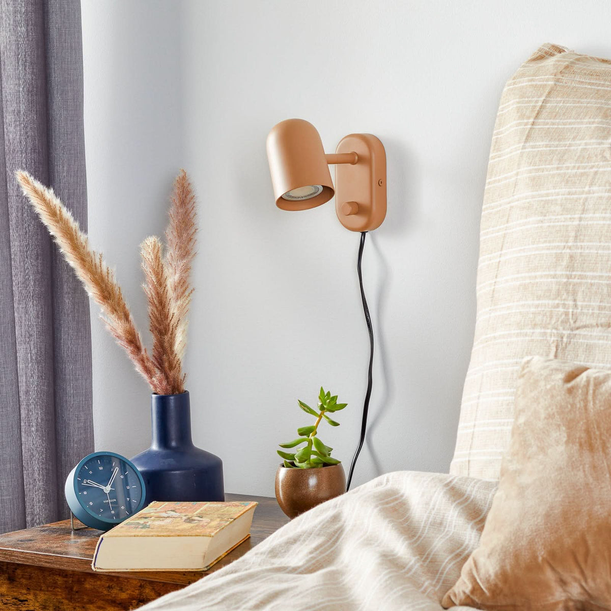 Applique murale Buddy en acier, beige, hauteur 12 cm