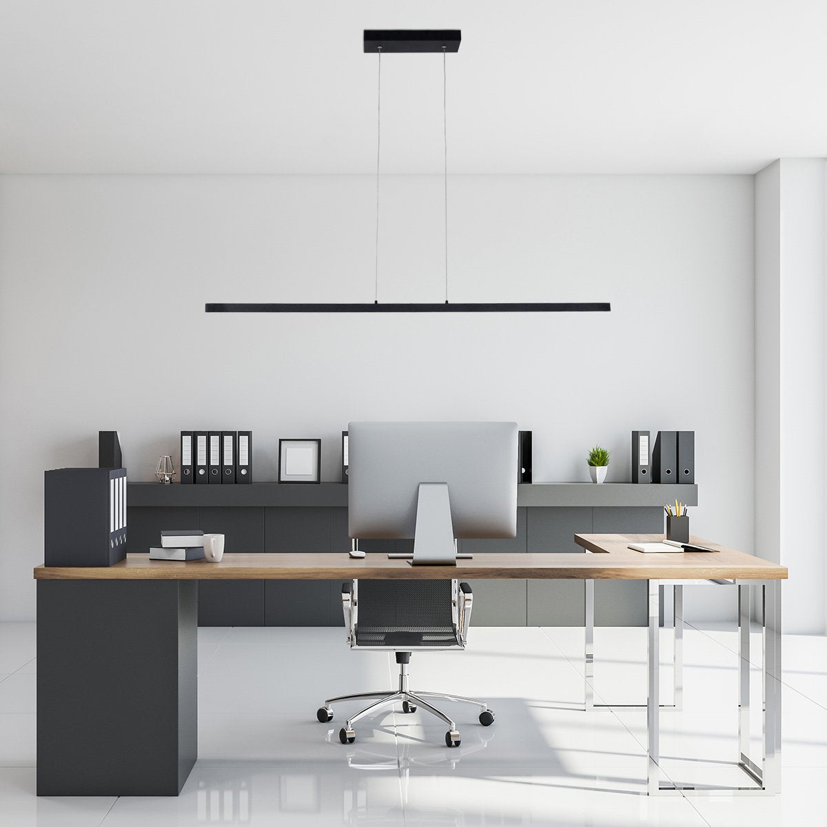 Mise en ambiance dans un bureau moderne, au-dessus d'un plan de travail