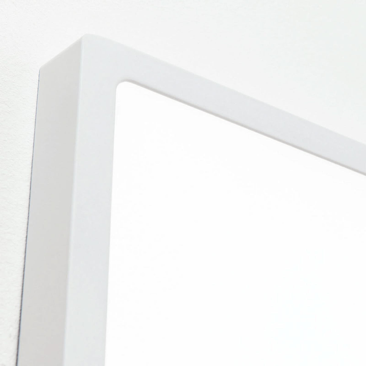 Applique murale LED Lero en aluminium, blanc, hauteur 2,9 cm