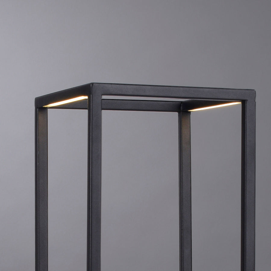 Lampe à poser Conni noire