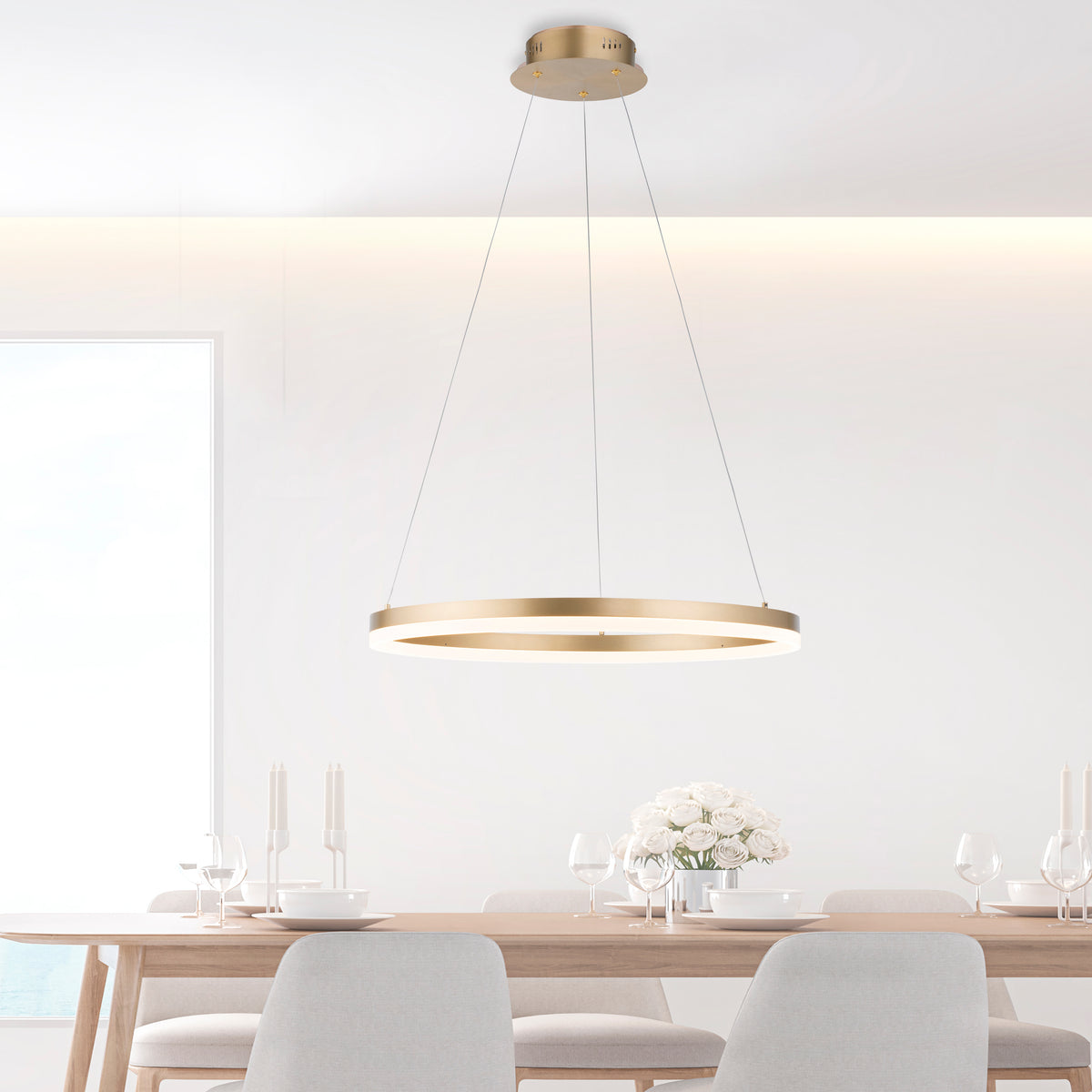 Mise en ambiance : suspension au-dessus d'une table de salle à manger