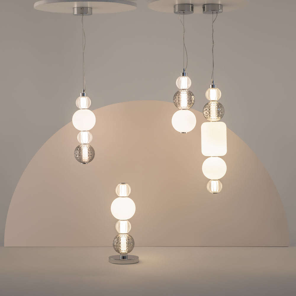 Mise en ambiance avec plusieurs suspensions et une version à poser