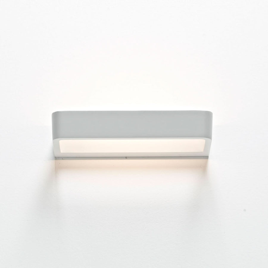 Applique murale LED Belvedere W1 en aluminium, blanc mat, hauteur 3,5 cm, 3000 K