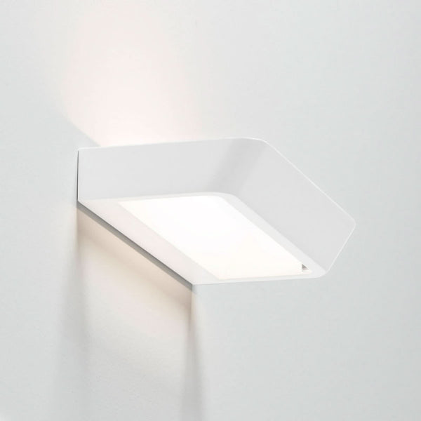 Applique murale LED Belvedere W1 en aluminium, blanc mat, hauteur 3,5 cm, 3000 K