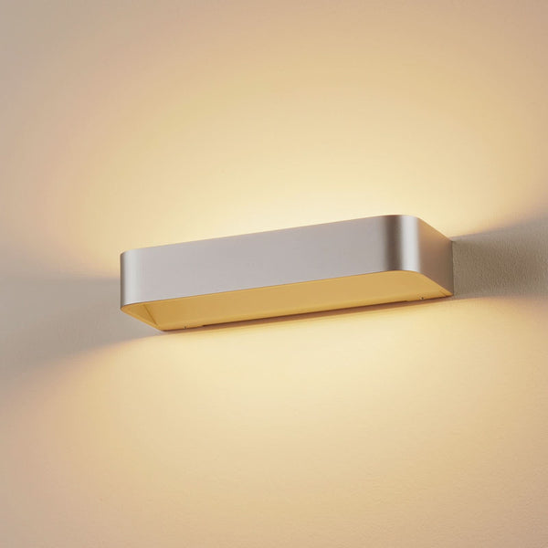 Applique murale LED Frame W2 en aluminium, crème, hauteur 4,8 cm, 2700 K