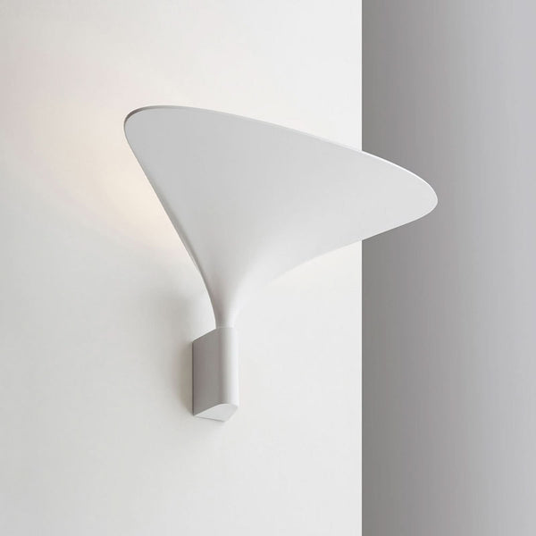 Applique murale LED Sunset W0 en aluminium, blanc mat, hauteur 22,5 cm, 3000 K