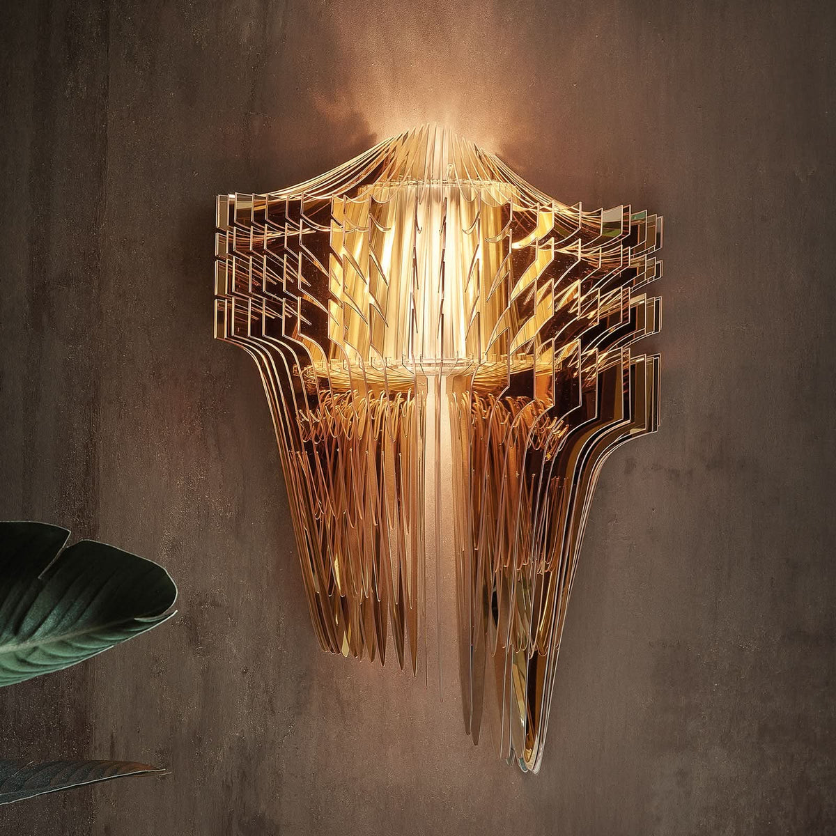 Applique murale Aria en cristal, doré, 3 lumières, hauteur 60 cm