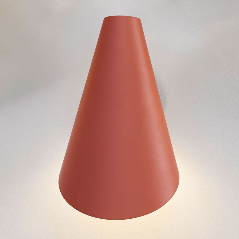 Applique murale I.Cono 0720, rouge foncé, hauteur 28 cm