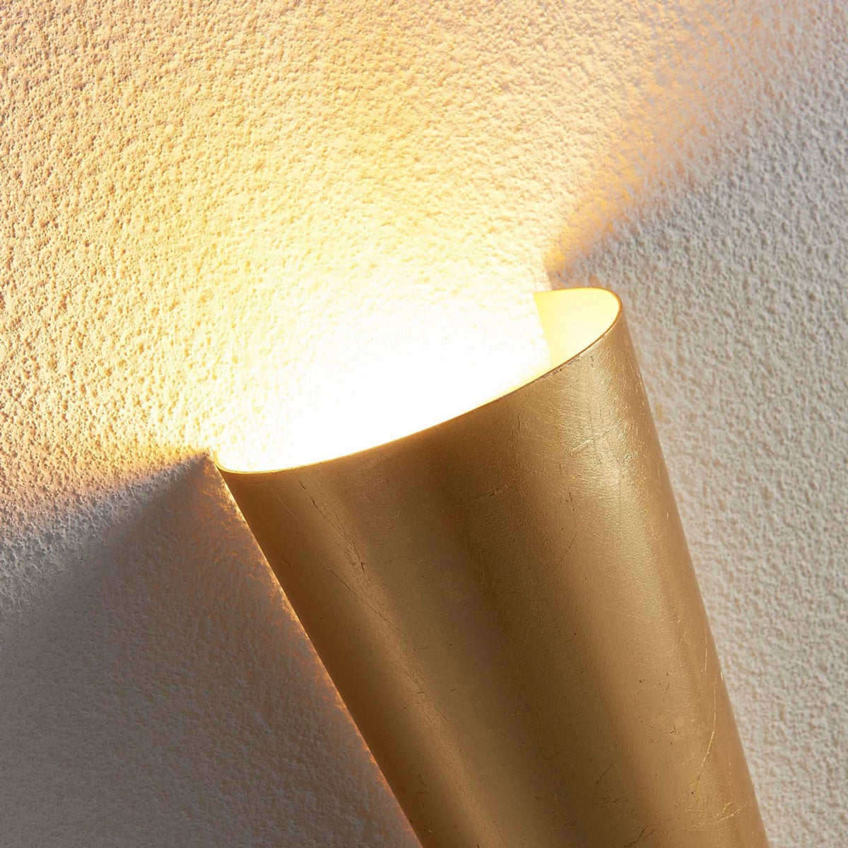 Applique murale Conan en métal, doré mat, 2 lumières, hauteur 30 cm