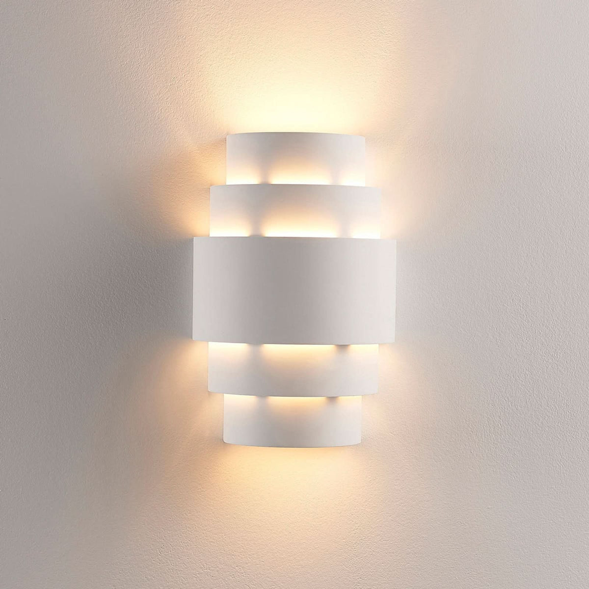 Applique murale Marit en plâtre, blanc, hauteur 30 cm