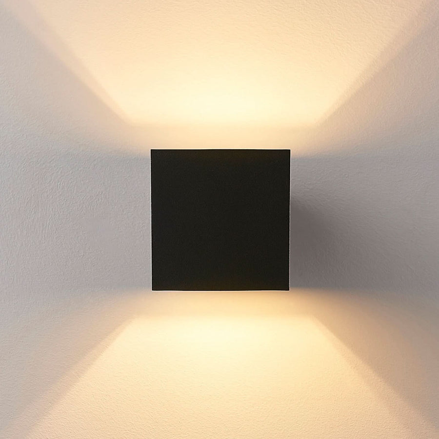 Applique murale Zuzana en métal, noir, hauteur 10 cm