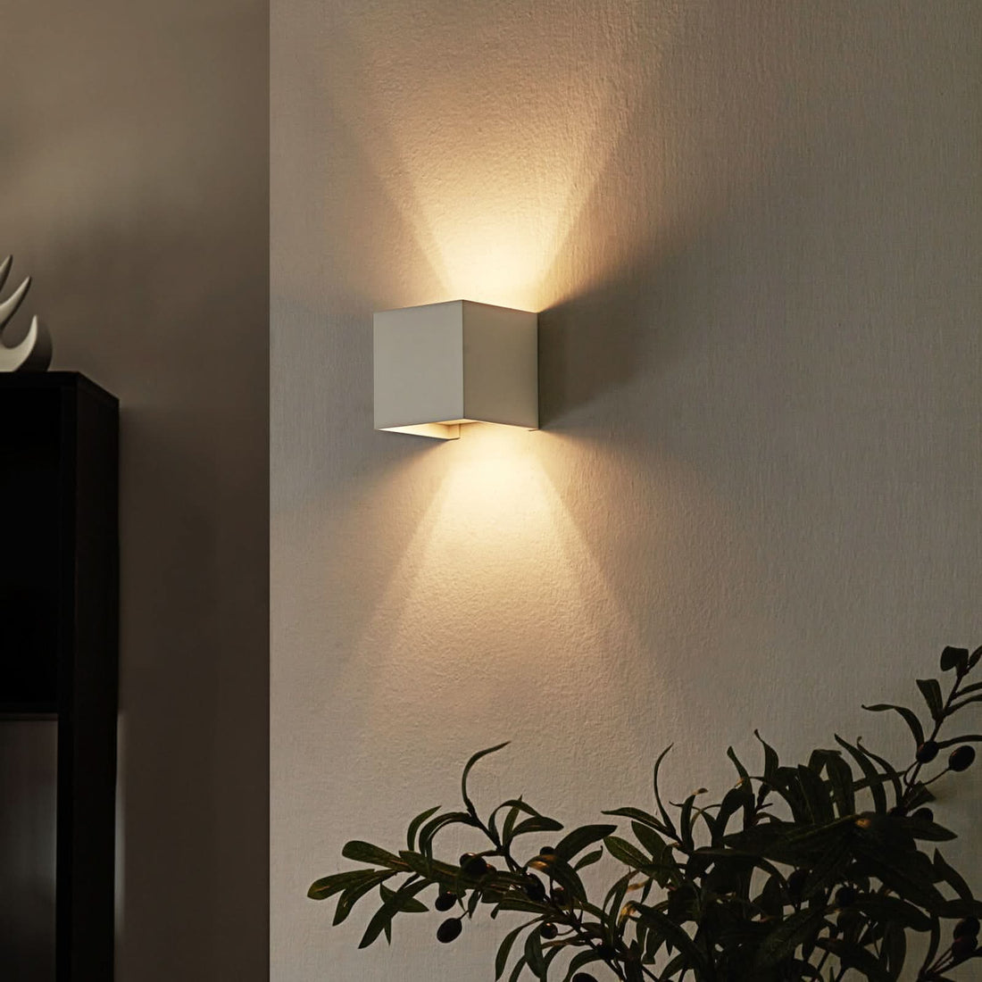 Applique murale Zuzana en aluminium, blanc, hauteur 9,7 cm, 8 W, largeur 9,7 cm