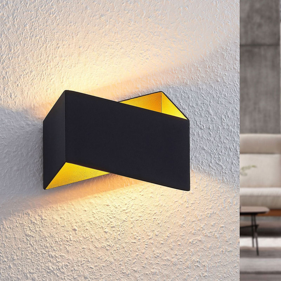 Applique murale Assona en aluminium, noir et doré, hauteur 16,5 cm