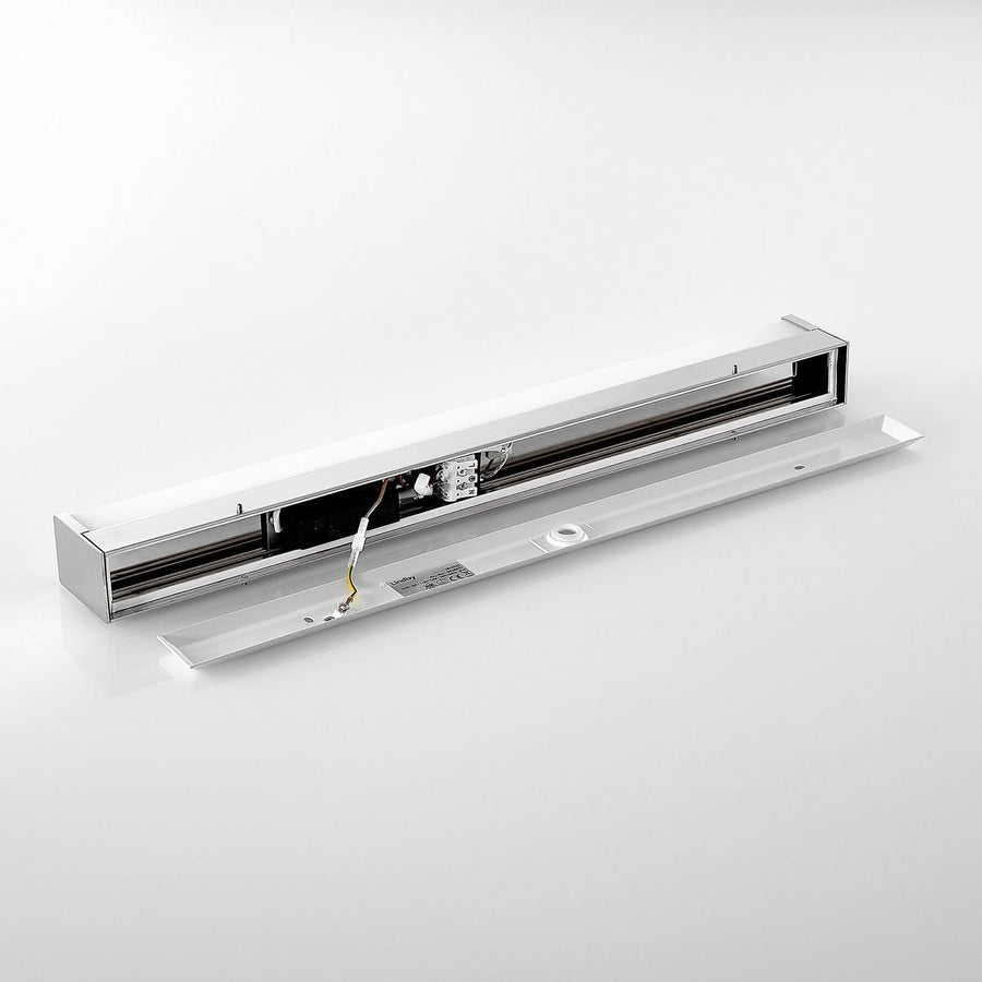 Applique murale LED Klea en aluminium, blanc et chromé, hauteur 5 cm, IP44, 3000 K, 10,5 W