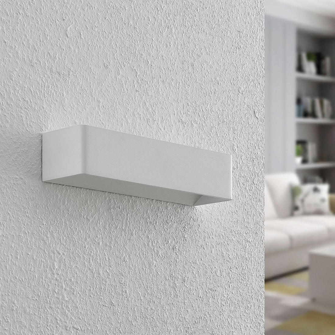 Applique murale LED Karam en aluminium, blanc, hauteur 8 cm, 3000 K, 11,2 W