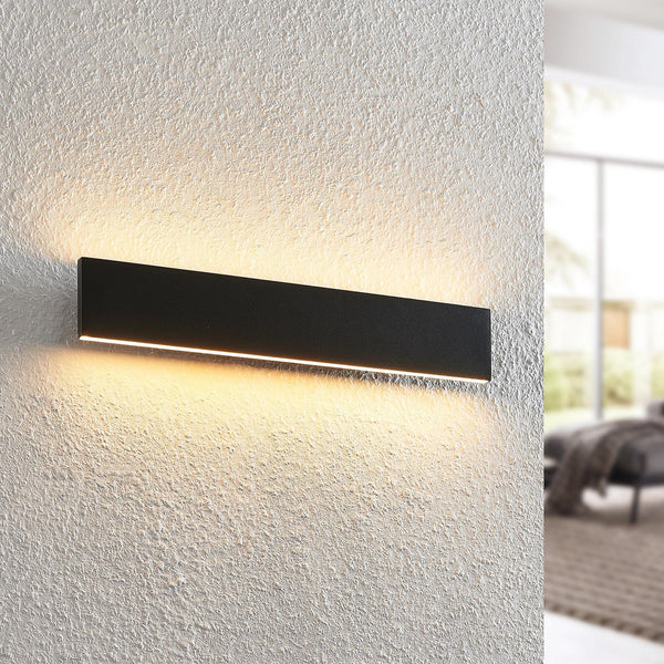 Applique murale LED Ignazia en acier, noir, hauteur 8 cm, 3000 K, 17,5 W
