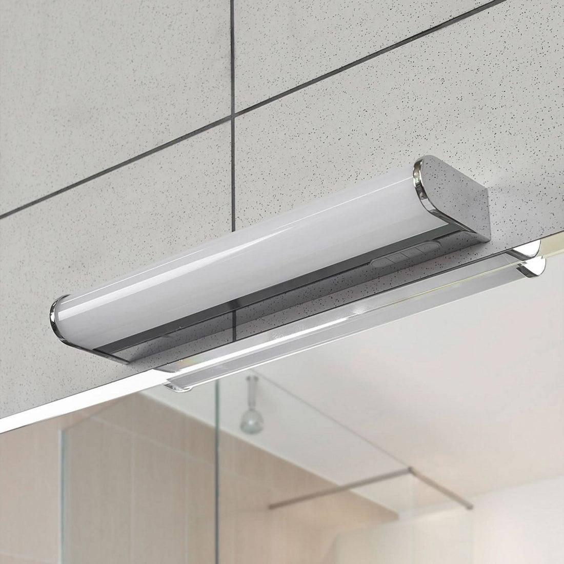 Applique murale LED Jesko Bad 3 en métal, blanc et chromé, hauteur 4 cm, IP44