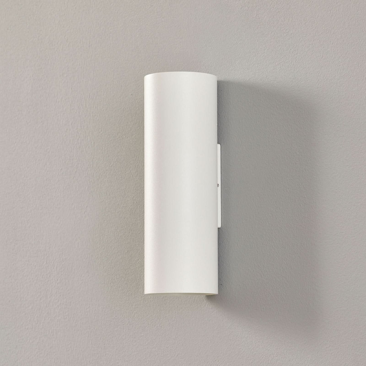 Applique murale Ray en aluminium, blanc, 2 lumières, Ø 6,7 cm