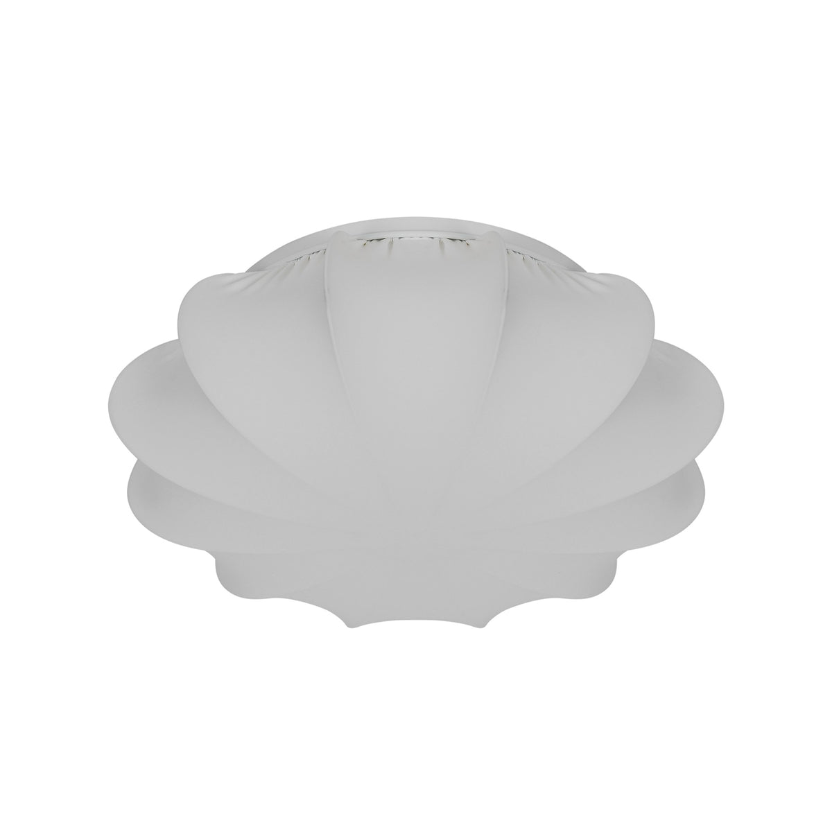 Plafonnier blanc éteint vu de trois quarts, bord ondulé en coquille