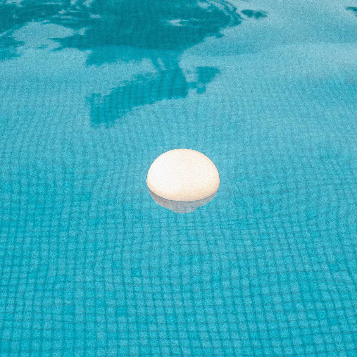 Ampoule portative flottante Coco