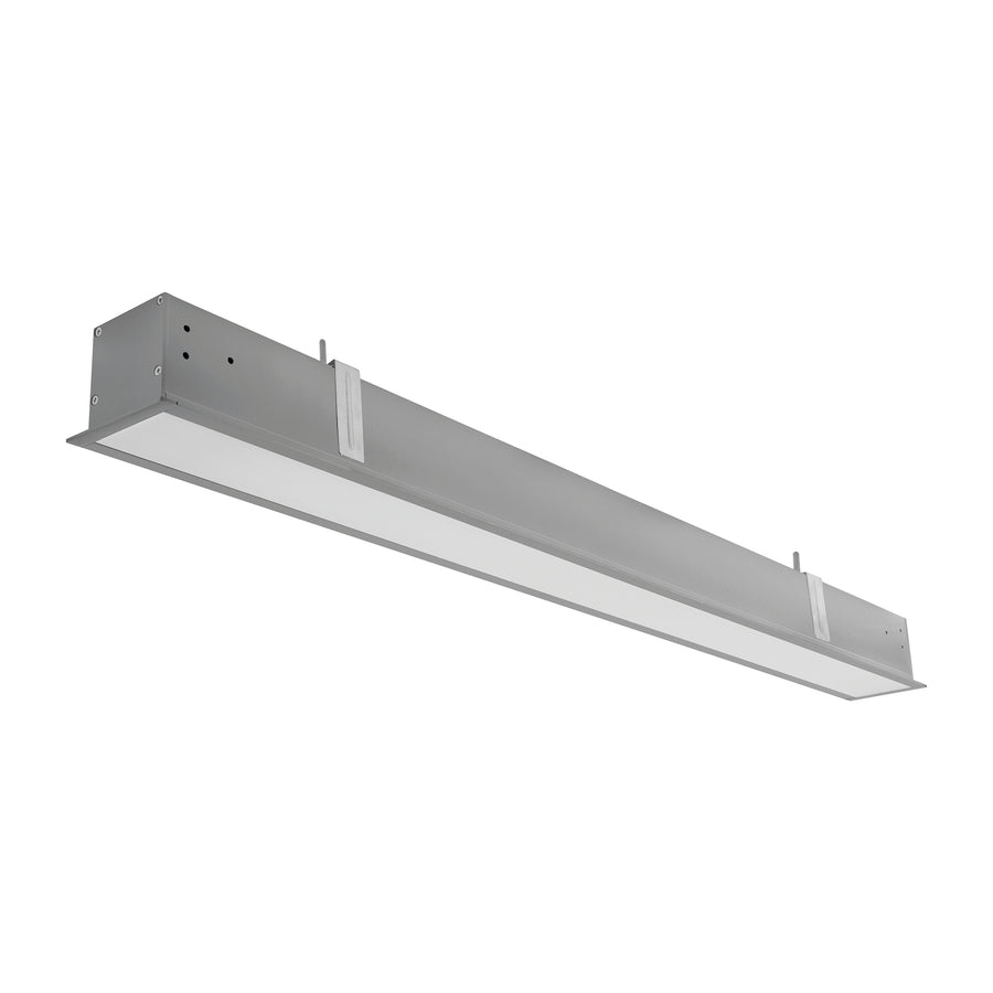 Luminaire linéaire gris présenté de biais, montrant le boîtier et le diffuseur.