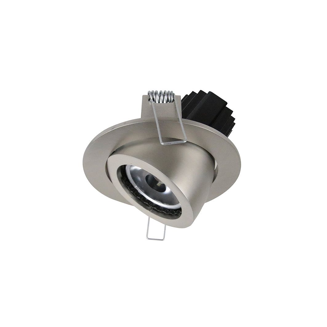 Modèle nickel brossé du spot encastrable, détail de la collerette et du corps orientable
