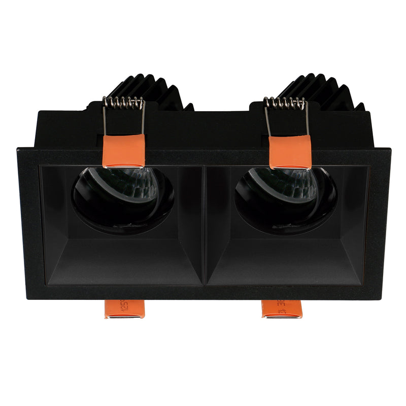 Spot encastrable orientable VIP2 double carré, optique ronde, LED intégrée, connecté Casambi, extérieur noir