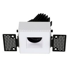 Spot encastrable orientable VIP3T carré, LED intégrée