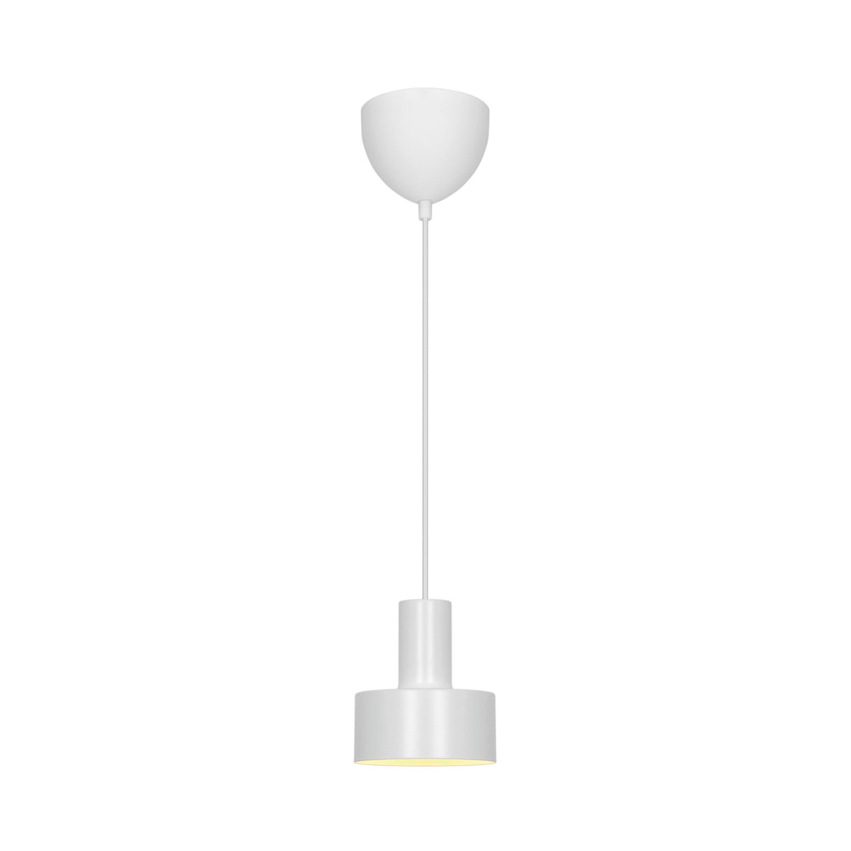 Autre angle du même luminaire suspendu, rosace et cordon blanc visibles