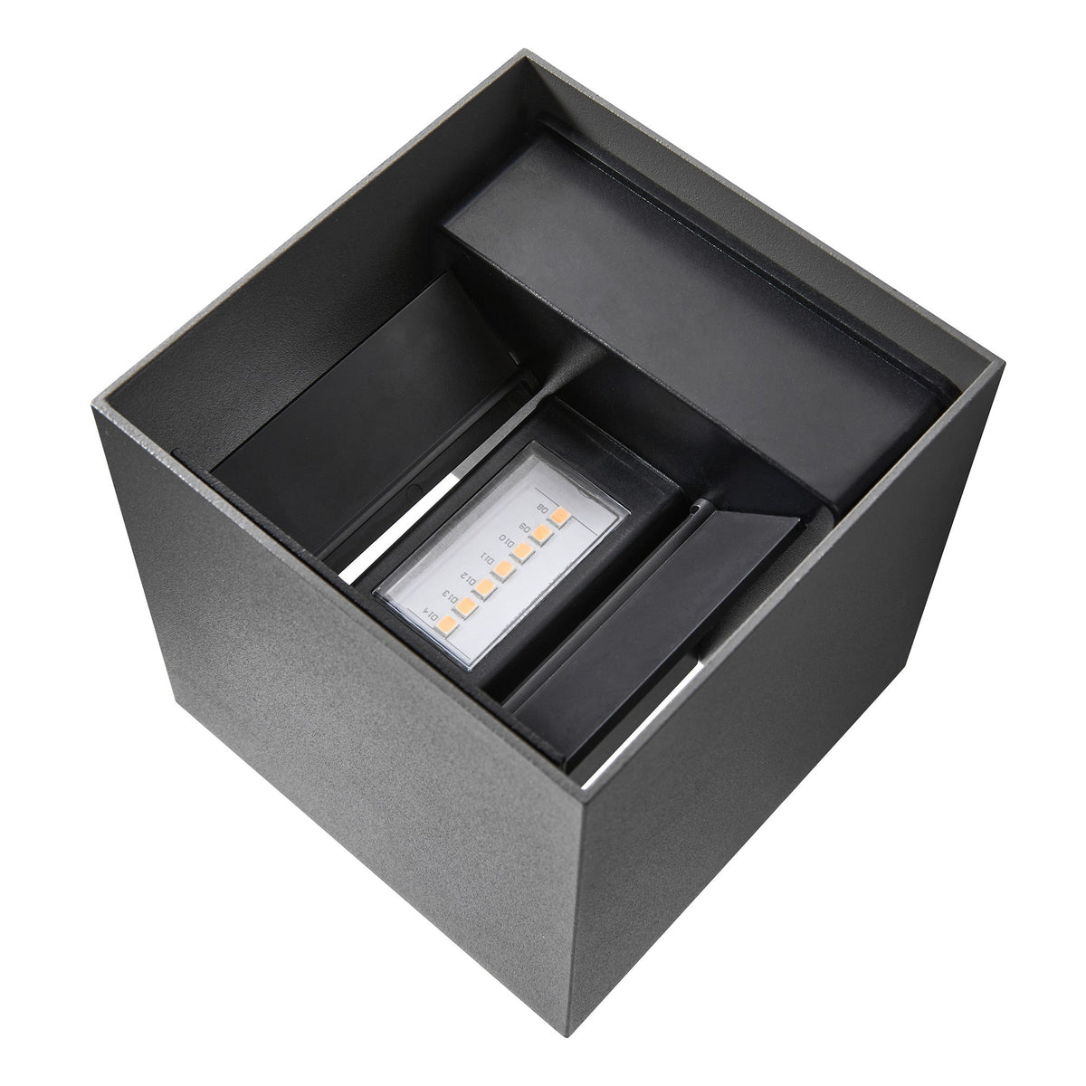 Intérieur du cube ouvert avec module LED et diodes jaunes alignées en rangée