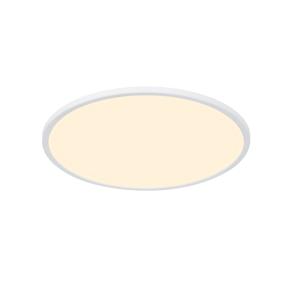 Vue de face du plafonnier ovale blanc diffusant une lumière chaude uniforme
