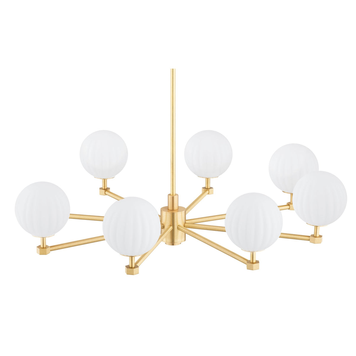 Lustre doré à huit globes opalins, présenté sans fixation au plafond.
